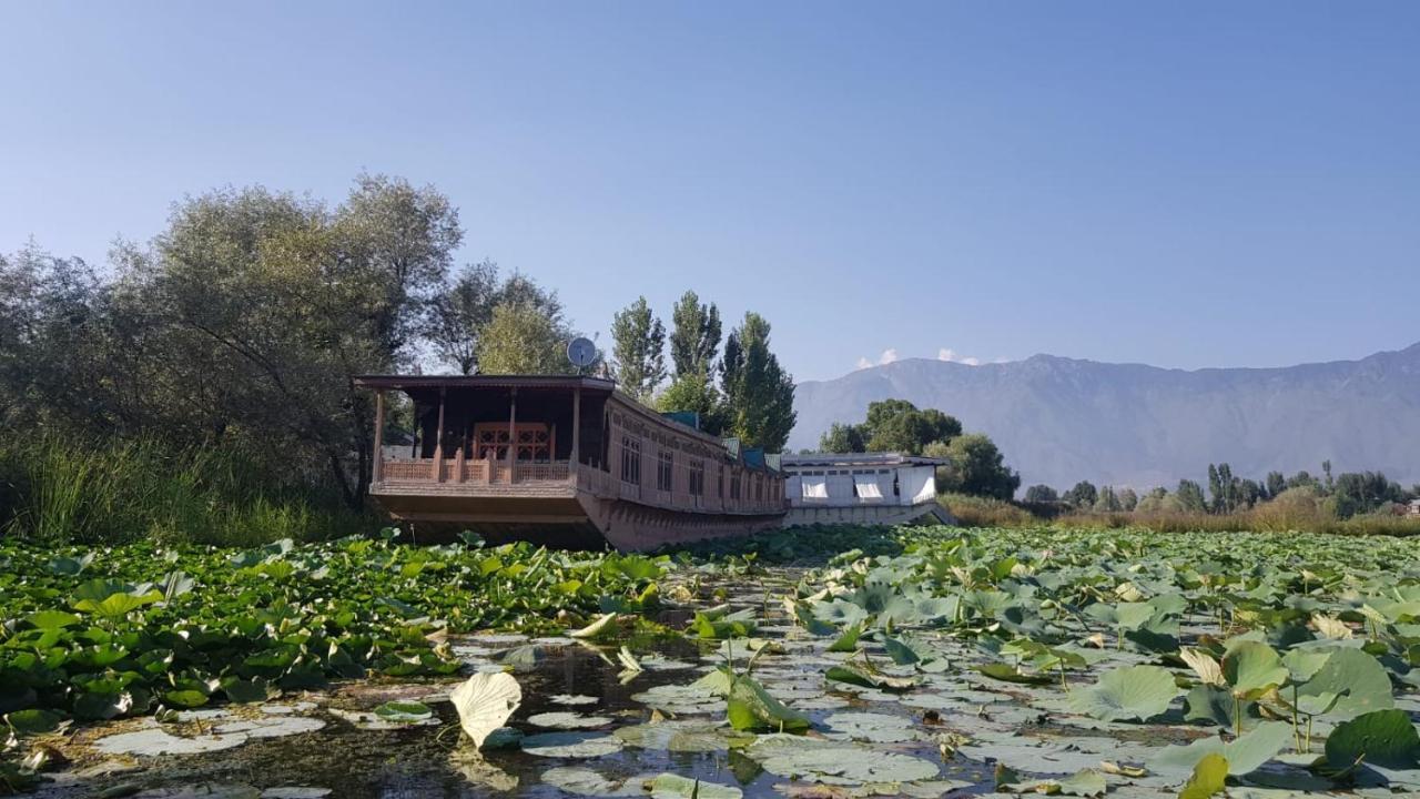 فندق Kings Houseboats Srīnagar المظهر الخارجي الصورة